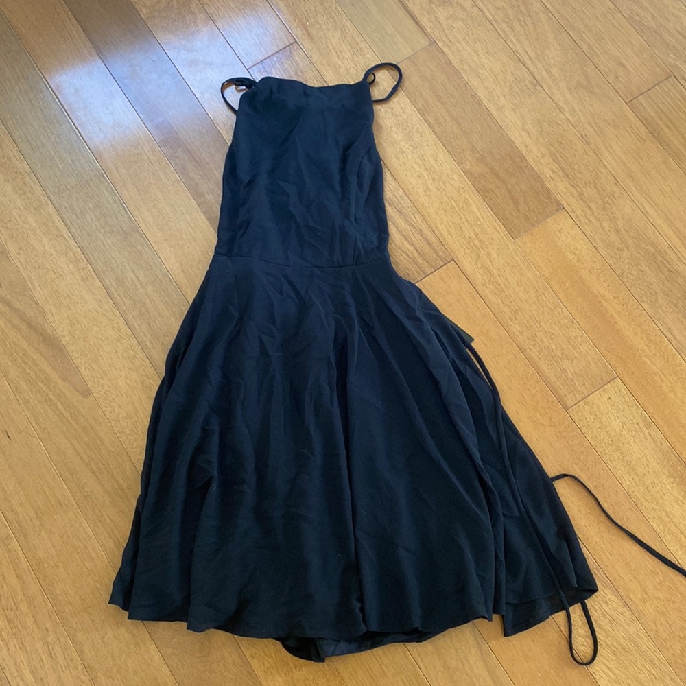 Lulus back tie black dress